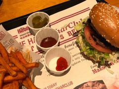 -The Habit Burger Grill 哈比特汉堡(复兴soho店)