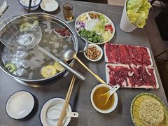 -官塘陈记鱼生·潮汕砂锅粥·牛肉火锅(潮枫路总店)