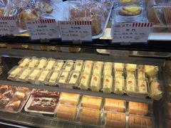 -红宝石·鲜奶小方·海派西点房(浦三店)