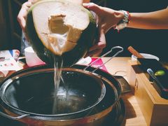 现砍椰青-椰夫人·养生椰子鸡(黄埔时代城店)