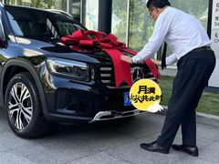 -上海星瀚奔驰4S店(红柳路店)