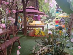 -月亮眼花园餐厅书吧酒吧