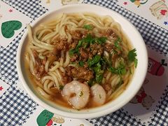 -六合夜市