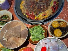 -赵美丽·重庆社区火锅·直营店(火车东站·中豪国际店)