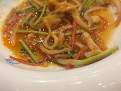 -乡村馕坑肉·烧烤·新疆菜·本地人更爱吃(阿勒泰首店)
