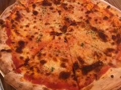 -城市大道红炉披萨烘焙坊