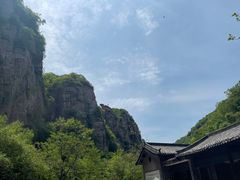 -龙潭大峡谷