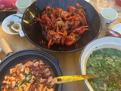 -聚汇三少·龙虾·中餐厅(莫邪路新天地店)