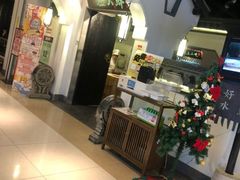 门面-卢大鲜鱼头捞饭(美利广场店)