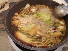 -鸡遇虾煲干锅火锅(小寨金莎店)