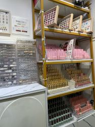 -尤米一站式美甲美睫