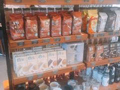 零售区-星巴克臻选(成都宽窄巷子店)