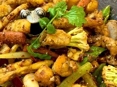 干锅牛蛙-靓蛙馆