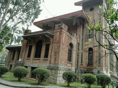 -中山大学广州校区南校园怀士堂