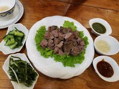 -蒙艾里民族传统菜蒙餐