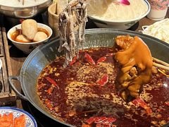 -萍姐火锅·公路夜市(武汉首店)