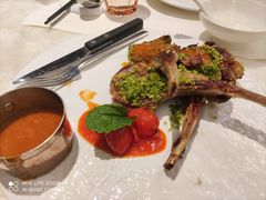 -港丽餐厅(高德置地店)