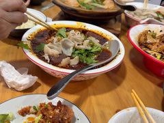 -朱大嘴肥肠血旺(福字街店)