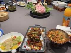 -香山湖家家宴(中山陵店)