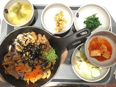 -大食代美食广场(上海中心店)