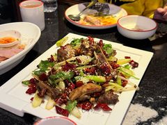 -新白鹿餐厅(百联中环店)