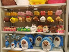 -LINE FRIENDS Garosu-gil Flagship Store