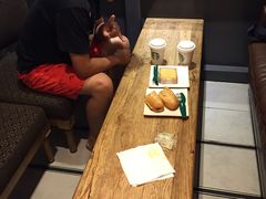 -星巴克臻选(威海威高广场店)