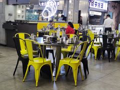 -蚝美人·生蚝海鲜烧烤(茶花园店)