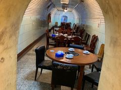 包厢-洞庭洲·防空洞火锅·铜锅涮肉·烧烤(新百广场店)