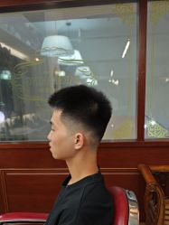 -BarberKiNG男士理发馆Barbershop