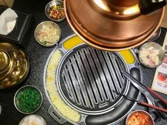 -GOGIYA·咕叽吖韩国传统烤肉店(东方新天地店)