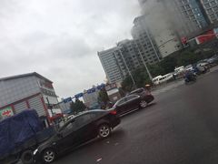 -上海市江桥批发市场经营管理有限公司-停车场