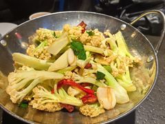 -万重锦·人文川菜馆(骡马市店)