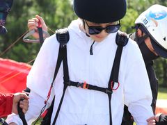 -伏龙山滑翔伞基地
