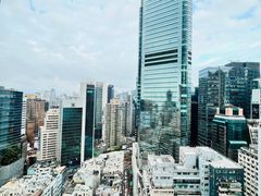 -海底捞火锅 (利舞台广场店)