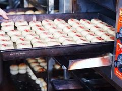 -周记高桥松饼制作坊