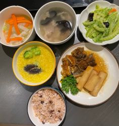 -爱瑞馨母婴护理中心(喜马拉雅店)