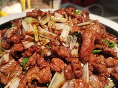 葱爆小羔羊肉-悦融琥珀·京鲁菜·海味珍品(西单店)