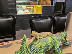 -FAIRYLAND龙族星球主题餐厅(凯丹广场店)