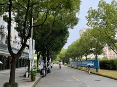 -浙江越秀外国语学院