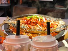 -鸣记脆皮烤鱼·海鲜烤鱼(三八广场店)