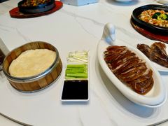 -梅利汴京烤鸭•开封豫菜地标店(东司门店)