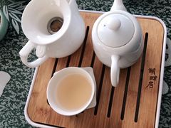 -湖畔居茶楼(湖滨店)