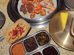 -姜胖胖韩式自助烤肉(光明万达店)