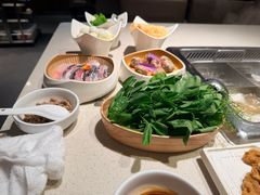 -海底捞火锅鲜切牛肉主题店(长寿路店)