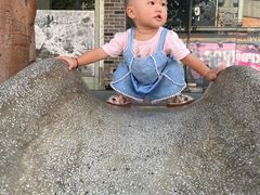 -百益上河城