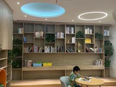-艺年级儿童语言艺术中心(冉家坝爱融荟城店)