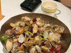 辣炒红岛花蛤-开海·红岛海鲜虾水饺(石老人店)