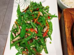 五彩花菇荷兰豆-云海肴·汽锅鸡·云南菜(苏州中心店)