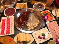 -大龙辣火锅·龙虾·烧烤(湖滨新天地店)